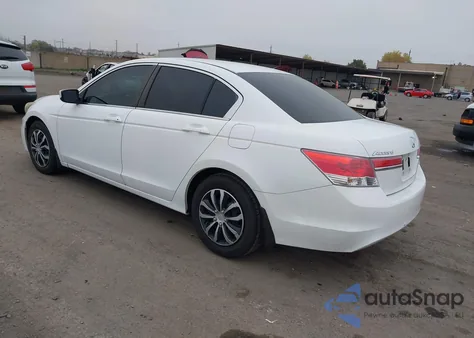 2011 Honda Accord 2.4 Lx z USA, uszkodzony, nr VIN 1HGCP2F37BA051404